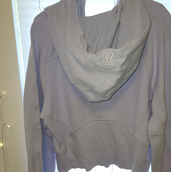 Lululemon oversized 1/2 zip - Picture 2 of 2
